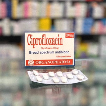 ciprofloxacin